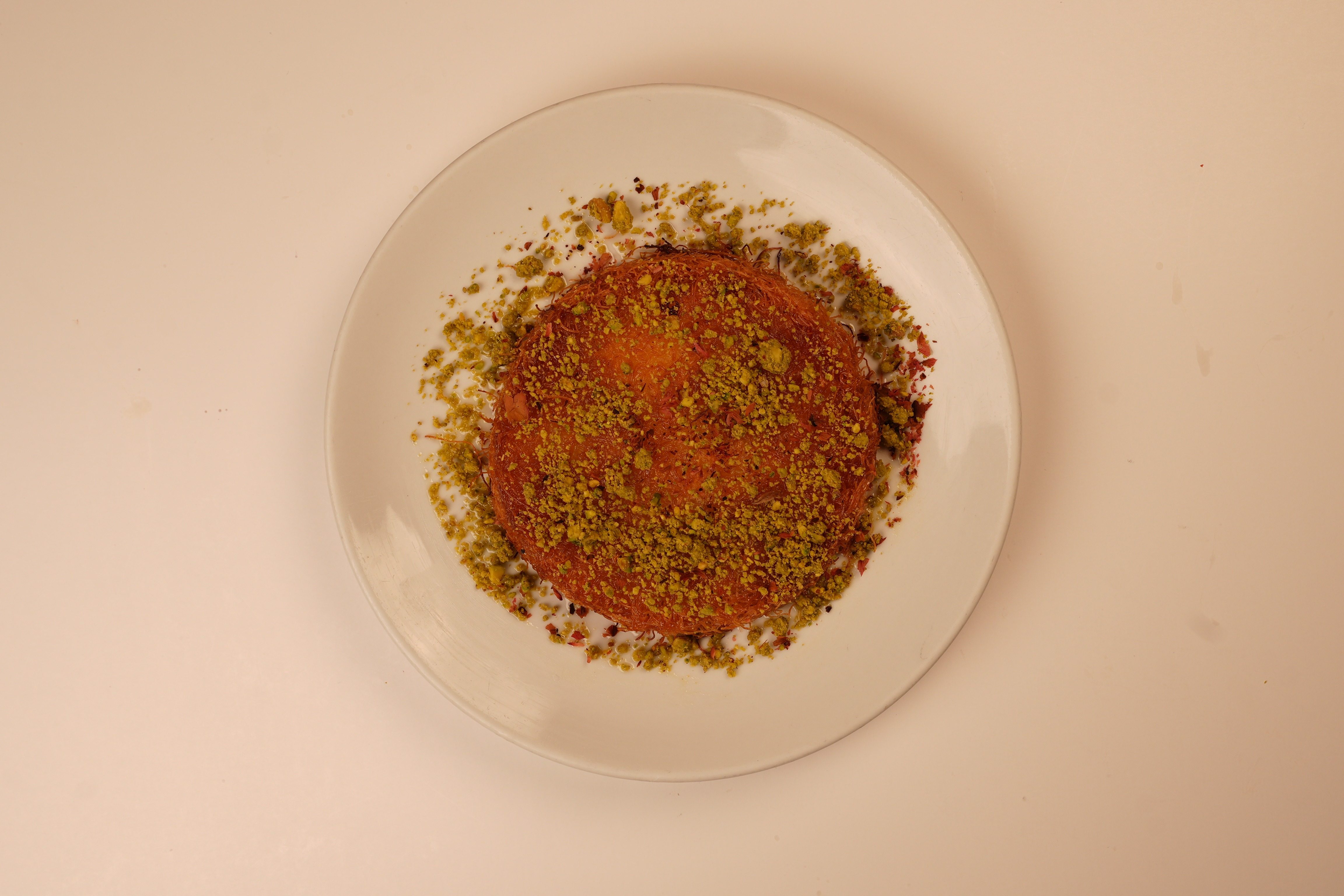 Kunafeh (Na'meh or Kheshneh).