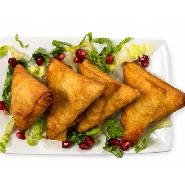 Sambosak Cheese 4 Pcs.